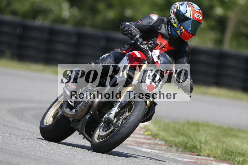 /Archiv-2025/15 13.05.2025 Max Racing ADR/Gruppe rot/44